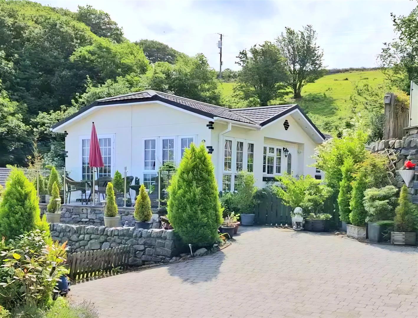 11 Pant Mawr, Harlech